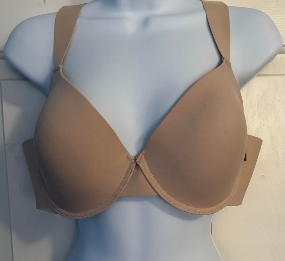 Vince Camuto Nude Smooth Back T-Shirt Contour Bra 40C 🤍